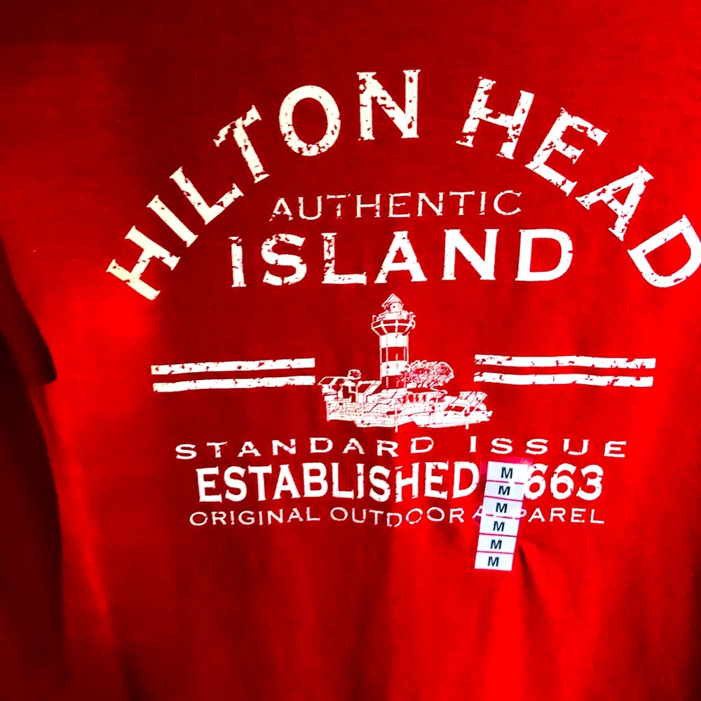 Hilton Head Island Short Sleeve Tshirt. Bright Red Delta Tee. Medium.